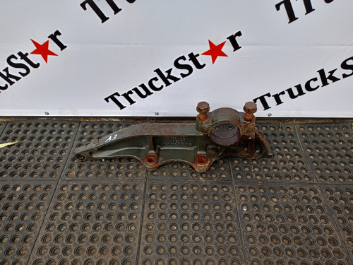 Кронштейн пневморессоры левый