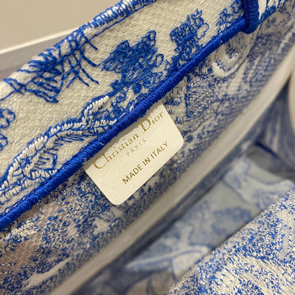 Christian Dior Book Tote 36 cm