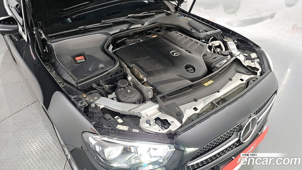 Mercedes-Benz E-Class W213 E450 4MATIC Cabriolet (02.2021)