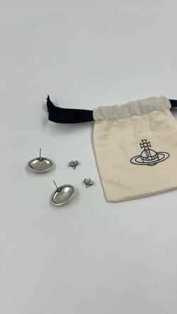 Серьги с чёрной эмалью Vivienne Westwood
