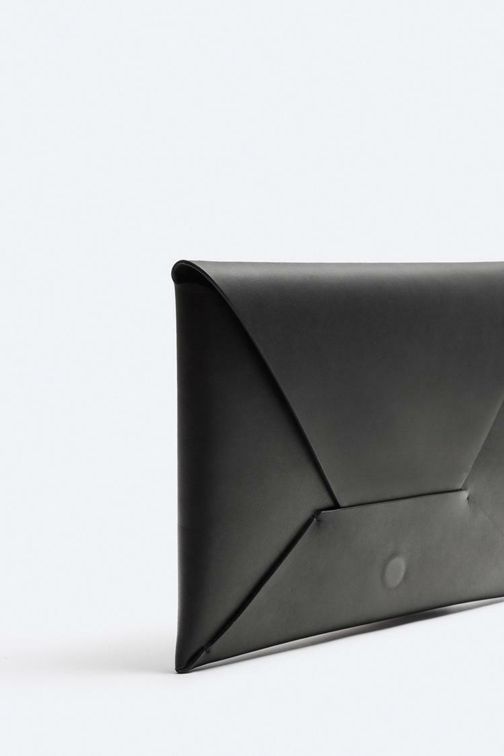 ZARA КОЖАНЫЙ КЛАТЧ, ЧЕРНЫЙ