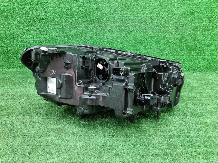 Фара левая BMW X3 G01 (2017-2021) Adaptive LED