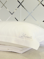 Однотонное постельное белье La Perla White