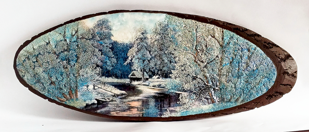 Панно на срезе дерева" Зимняя сказка "79-32-3см