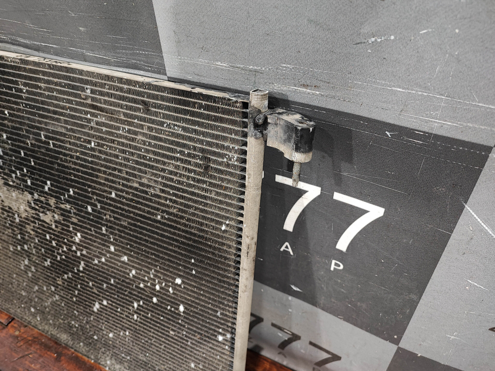 Радиатор кондиционера Mercedes S-Class (W222) 13-20 Б/У Оригинал A0995001854