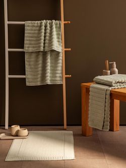 Коврик для ванной с фактурным бортиком мятного цвета из коллекции Essential, 50x80 см