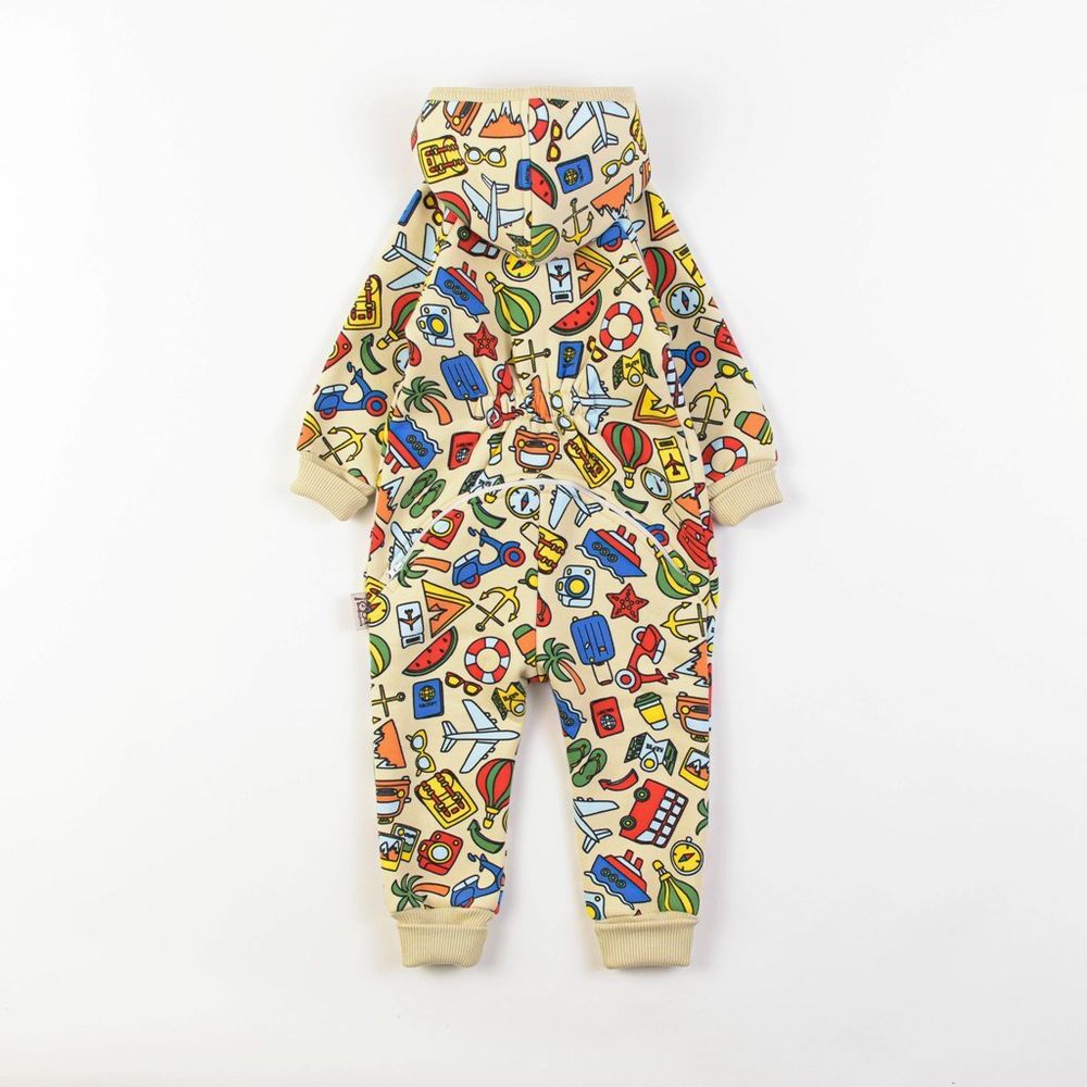 Комбинезон с клапаном и капюшоном "Travel story"