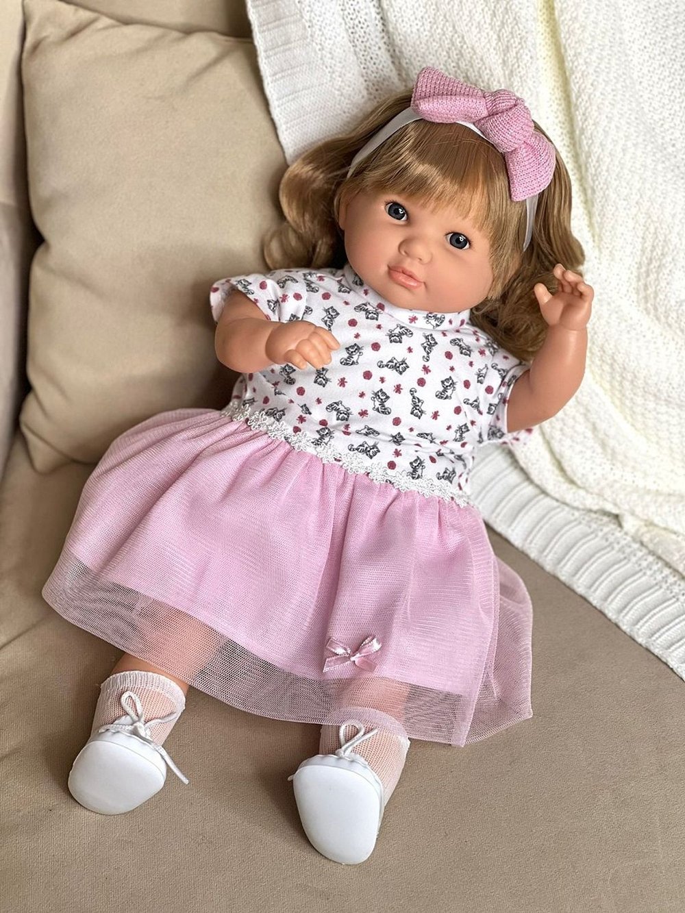 Кукла Berbesa мягконабивная 42см SANDRA в пакете (4424K)