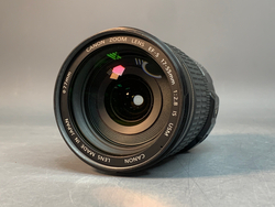 Canon EF-S 17-55mm 2.8 IS USM