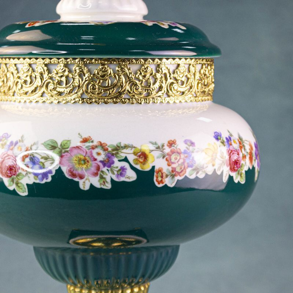 Ваза для середины стола в дворцовом стиле