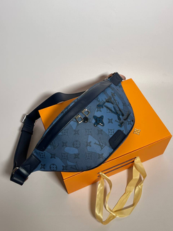 Сумка поясная Louis Vuitton Discovery