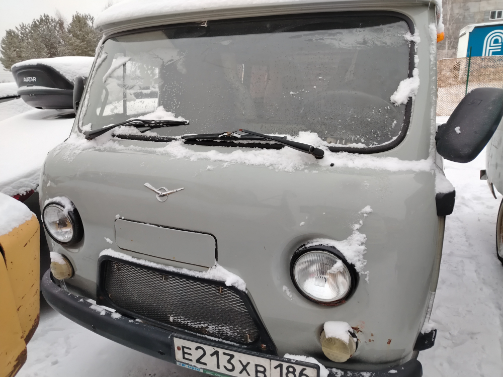 UAZ 2206* Микроавтобус 220695-122-04 (Микроавтобус, 8+1 мест, без ABS, Бензиновый, 2,7 л, 112 л.с.)