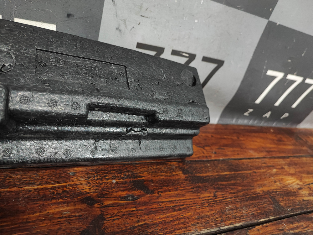 Абсорбер переднего бампера Hongqi HS5 19-нв Б/У Оригинал 2803367DD01