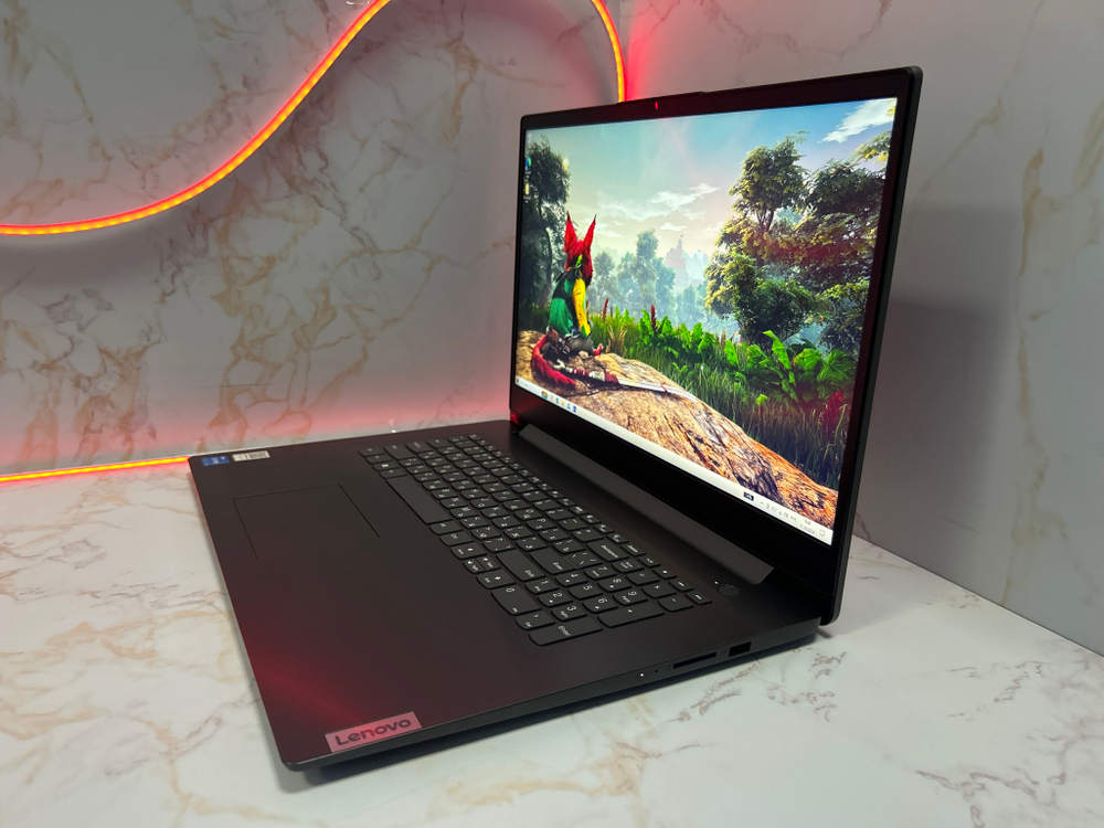 Ноутбук Lenovo V17 G2 ITL (82NX00CLRU) 17.3"/Intel Core i3-1115G4/RAM 8GB/SSD 256GB/Intel UHD/1920*1080/IPS/DOS/Подсветка кл-ры: LED/серый