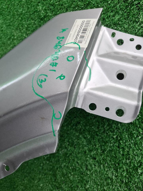 Крыло переднее правое Geely Coolray (2019-2024)