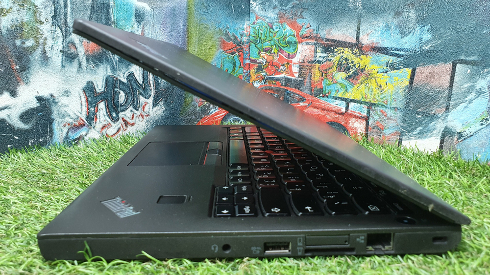 Ультрабук Lenovo i5-6/16 Gb покупка/продажа