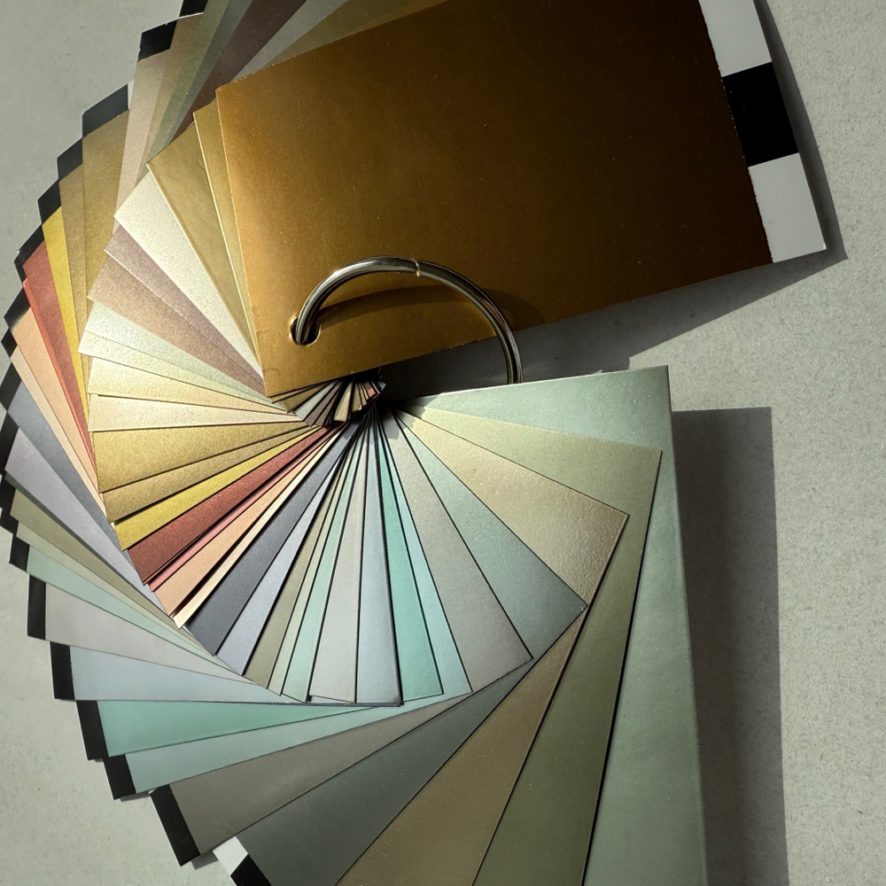 K77 Краска Egoistpaint Metalistika + разбавитель ( комплект )