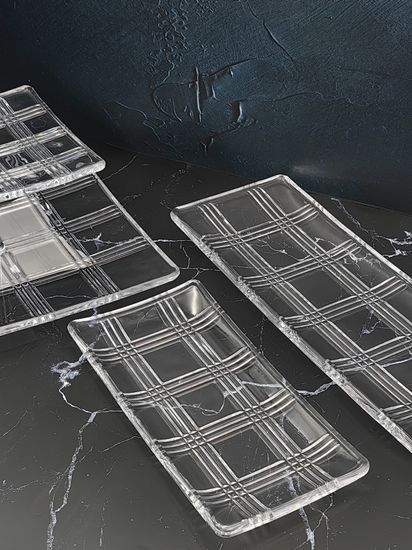 Блюдо прямоугольное стеклянное 41,5х15 см.