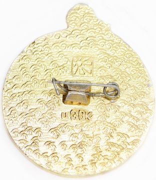 Значок "Поляна сказок. Ялта, девочка", булавка