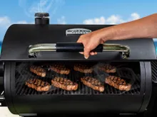 Пеллетный гриль-коптильня Broil King Pellet Regal 500 с вертелом