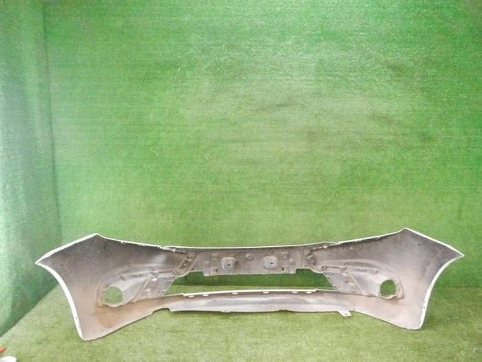 Бампер передний Lada Granta (2018-н.в.)