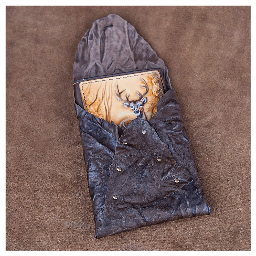 Кожаная обложка на паспорт «Сохатый»