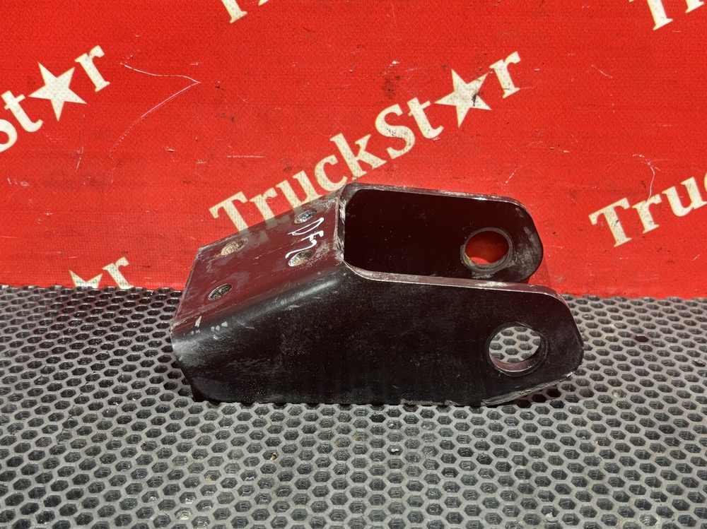 Кронштейн амортизатора заднего 2024г