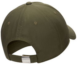 Теннисная кепка Nike Dri-Fit Club Unstructured Metal Swoosh Cap - cargo khaki/metalic silver