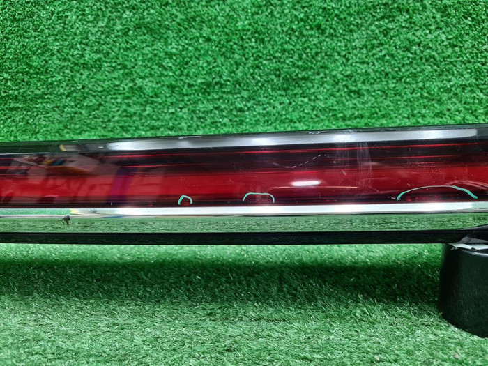 Фонарь крышки багажника Geely Monjaro (2021-н.в.)