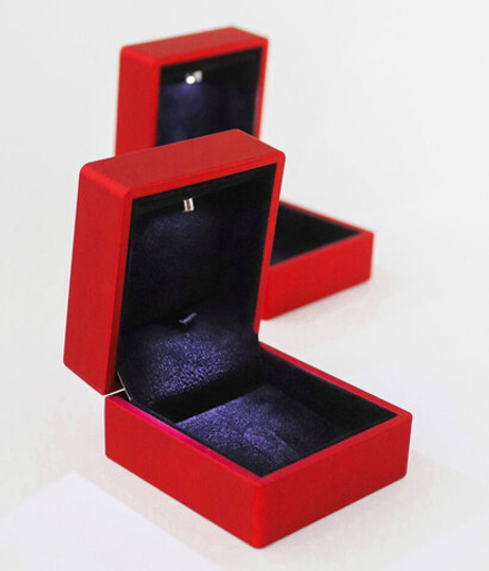 Футляр прямоугольный, серия "СЕВЕРНОЕ СИЯНИЕ"