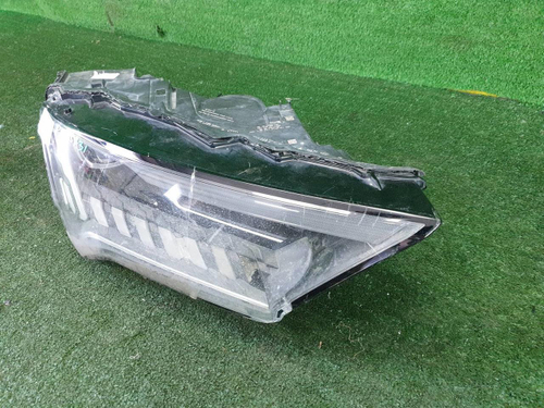 Фара правая Audi Q7 2 (2019-н.в.) LED