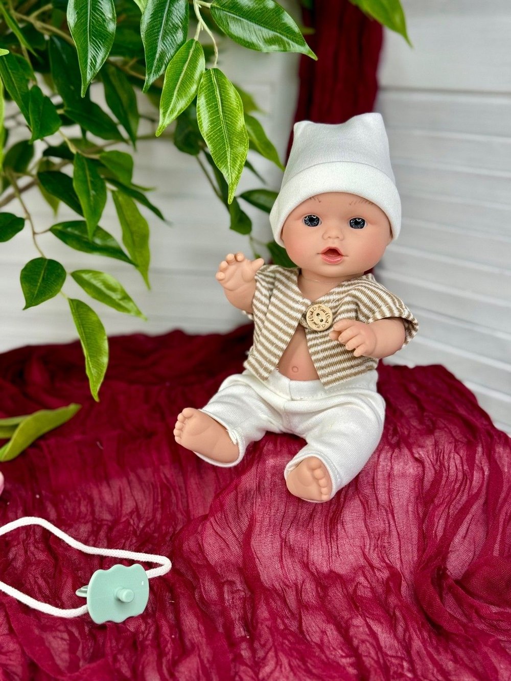 Пупс Nines 24см Golosito Boy (N0544A1)