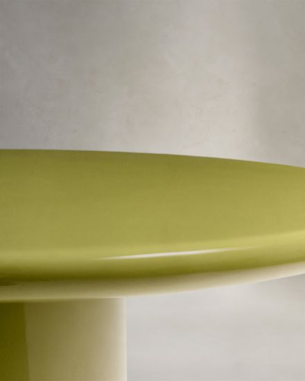 Журнальный столик Albanella из цемента с глянцевой зелёной отделкой Ø110 см