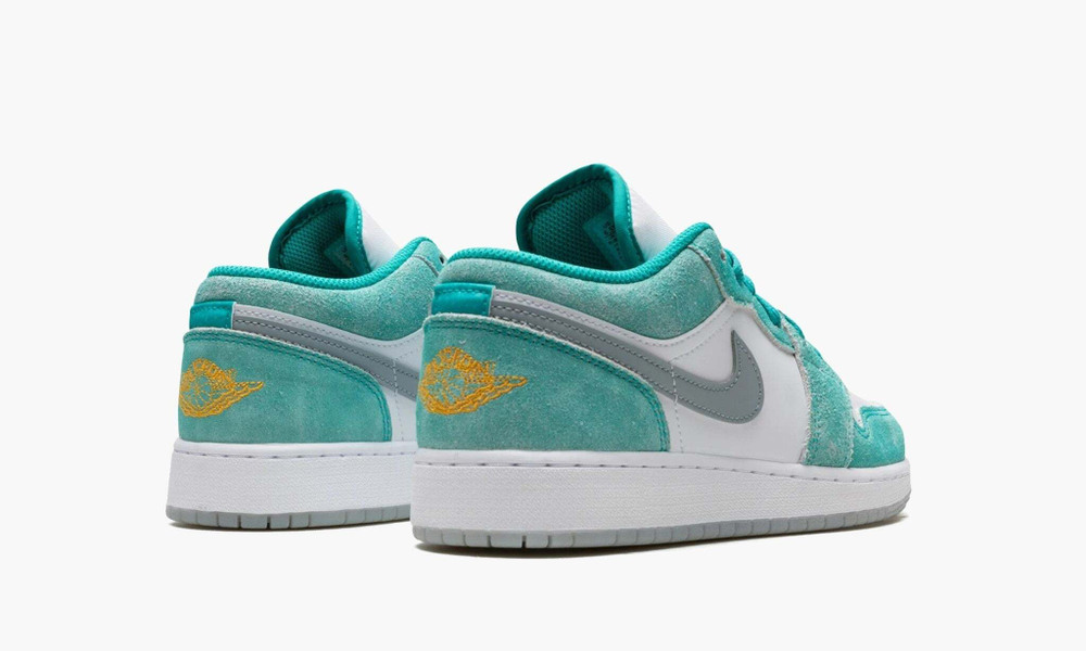 Air Jordan 1 Low GS "New Emerald"