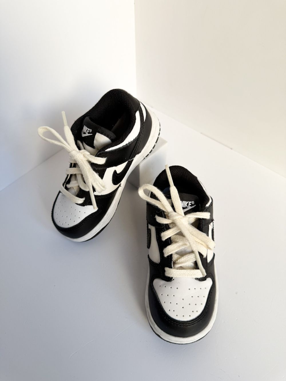 Кроссовки Nike, 25