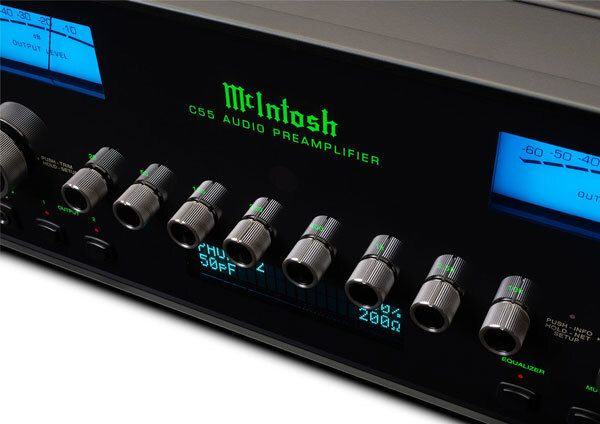 Предусилитель McIntosh C55