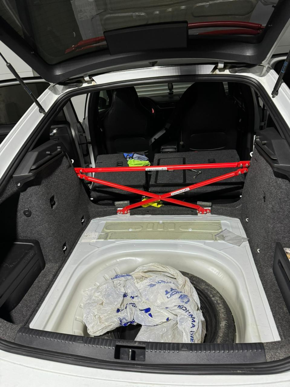 Усилитель жесткости задний Skoda Octavia III (A7) (ПОД ЗАКАЗ)