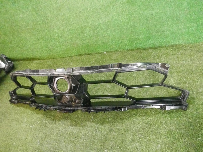 Решетка радиатора Lamborghini Urus (2017-2022)
