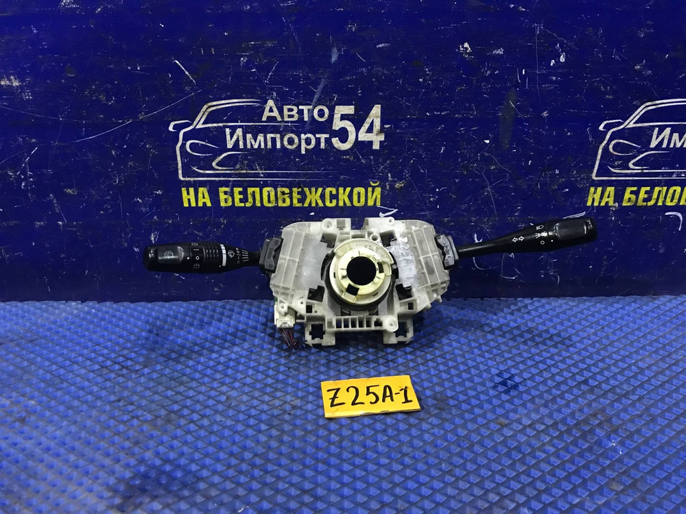 Переключатель подрулевой MITSUBISHI COLT 2003