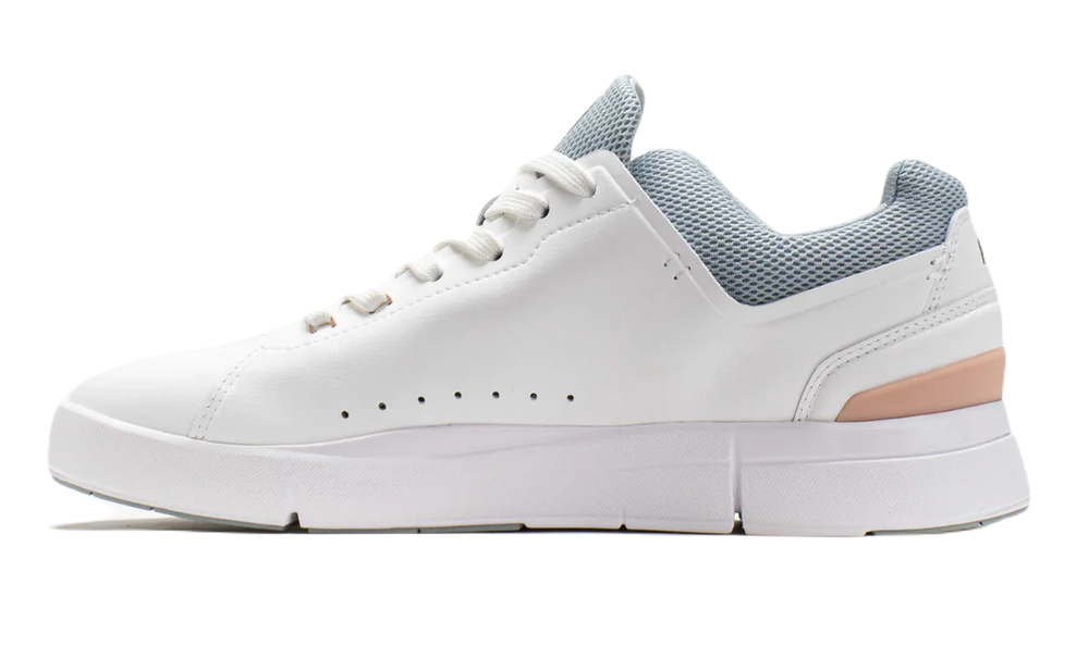 Женские кроссовки ON The Roger Advantage - white/rosehip - White