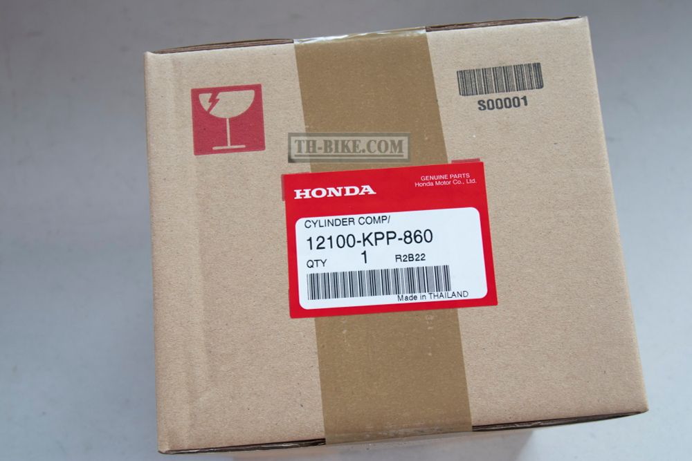 12100-KPP-860. CYLINDER COMP. Honda CBR125, CB125R (CBF125N)