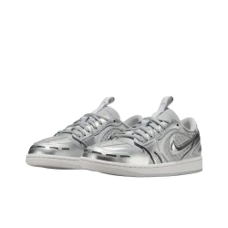 Женские кроссовки Air Jordan 1 Low Method of Make V3 'Neutral Grey Silver' HQ2186-002