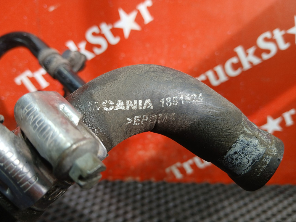 Трубка системы охлаждения