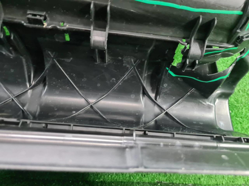 Воздуховод радиатора BMW 5er F10 F11 (2013-2017)
