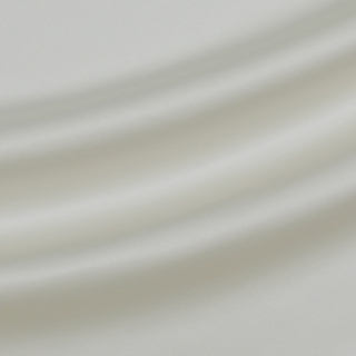 Шёлковая саржа молочного цвета