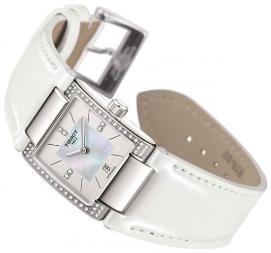 Женские часы Tissot T090.310.66.116.00 T02 Diamonds