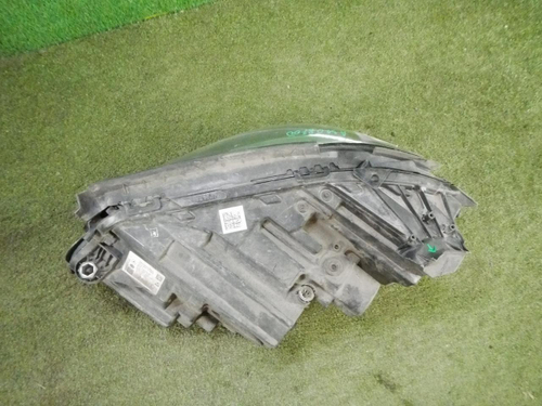 Фара правая Mercedes E W213 (2016-2021) LED