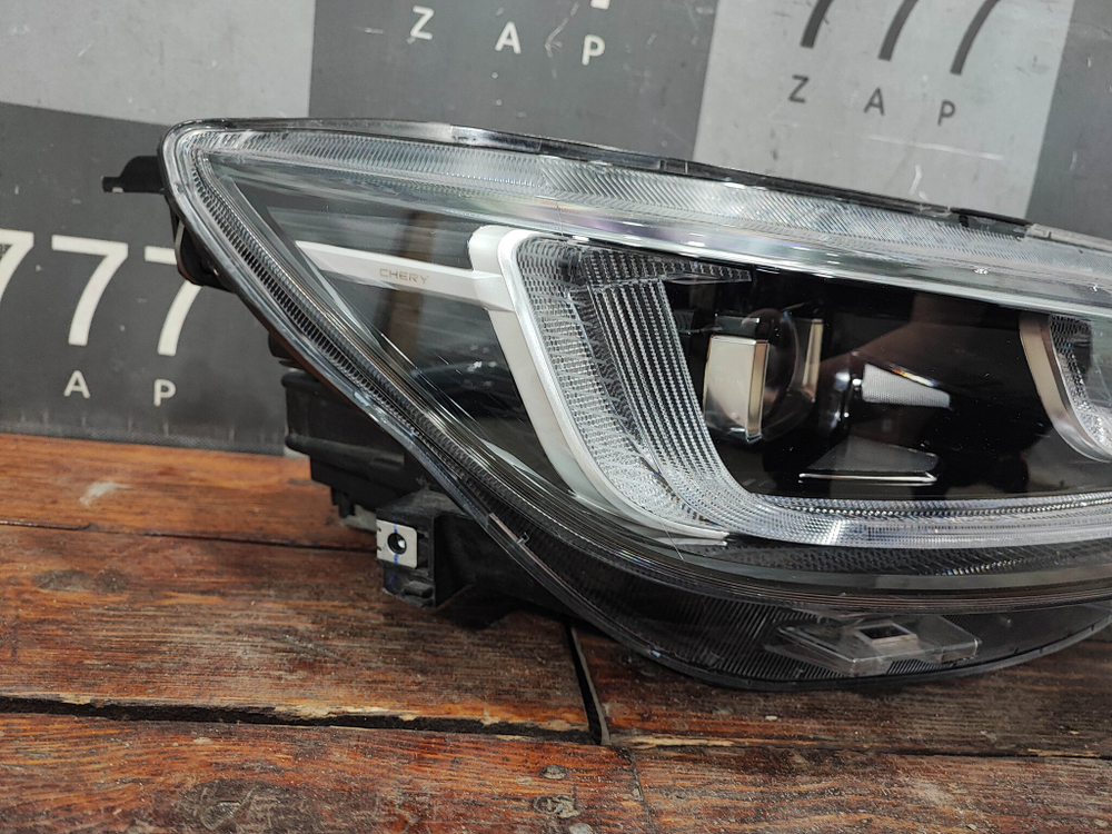 Фара правая LED Chery Tiggo 8 Pro Max 22-нв Б/У Оригинал 605000354AB