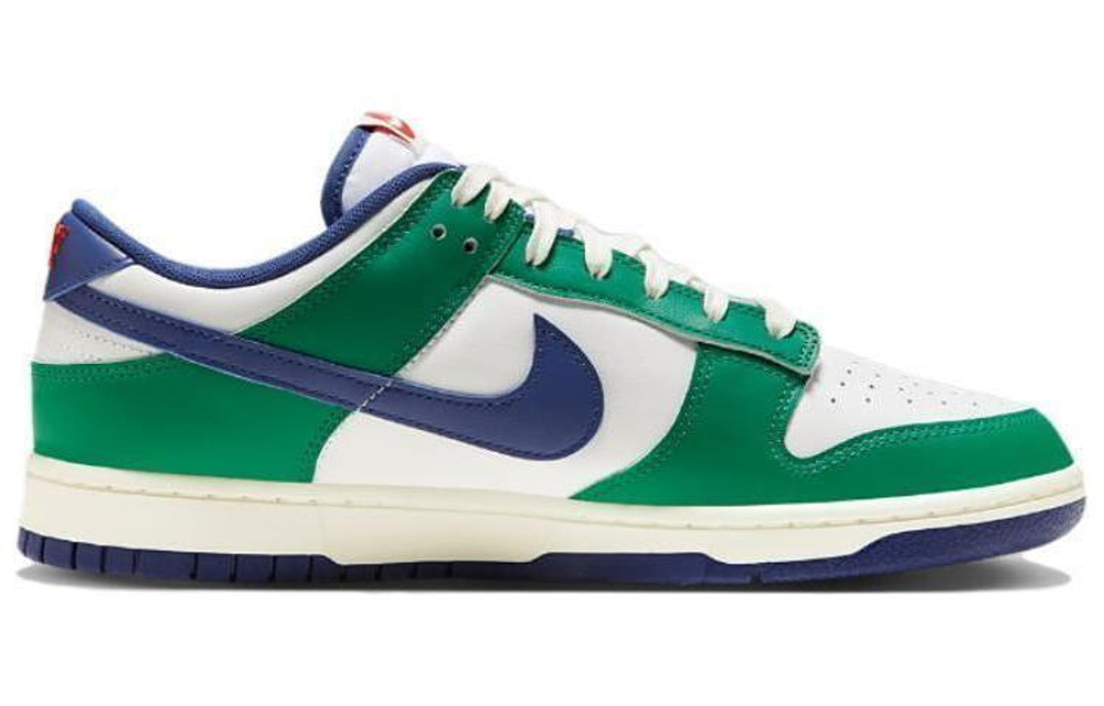 Кроссовки Nike Dunk