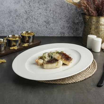 Блюдо овальное 36*27 см h2,3 см   Noble [1]